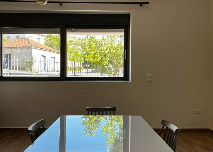 Platanos House - Akritochori Foinikountas *