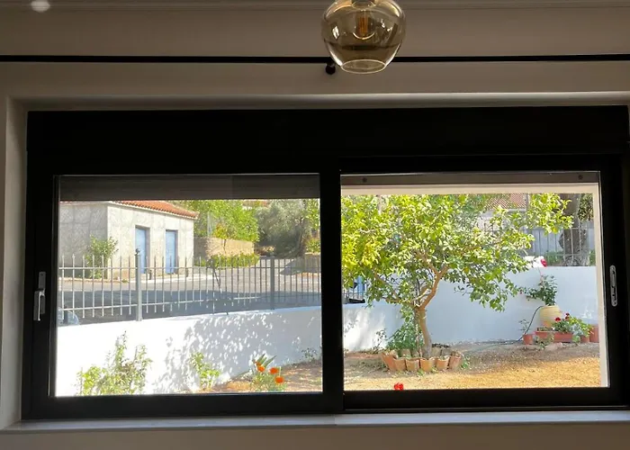 Platanos House - Akritochori Foinikountas Апартаменты *